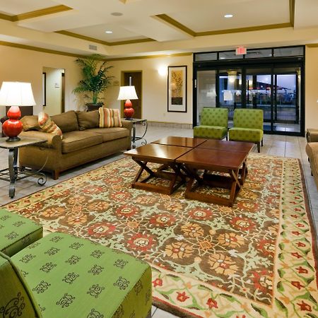 Holiday Inn Express Hotel & Suites Pell City Interior photo