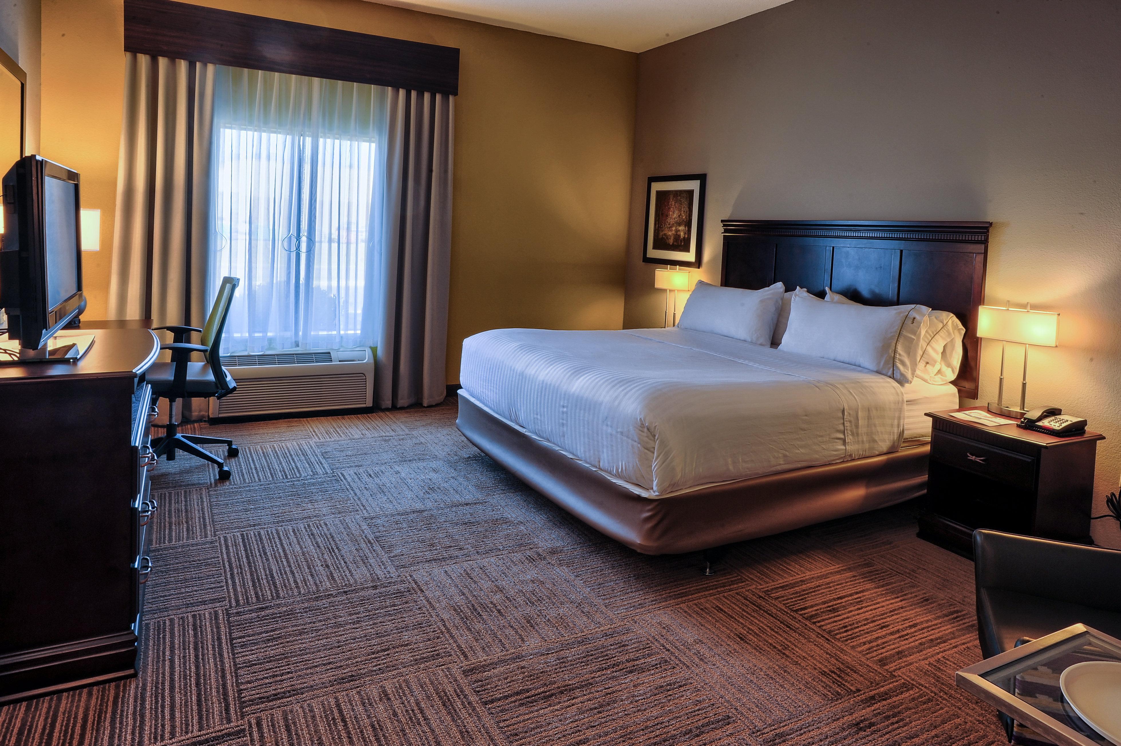 Holiday Inn Express Hotel & Suites Pell City Exterior photo