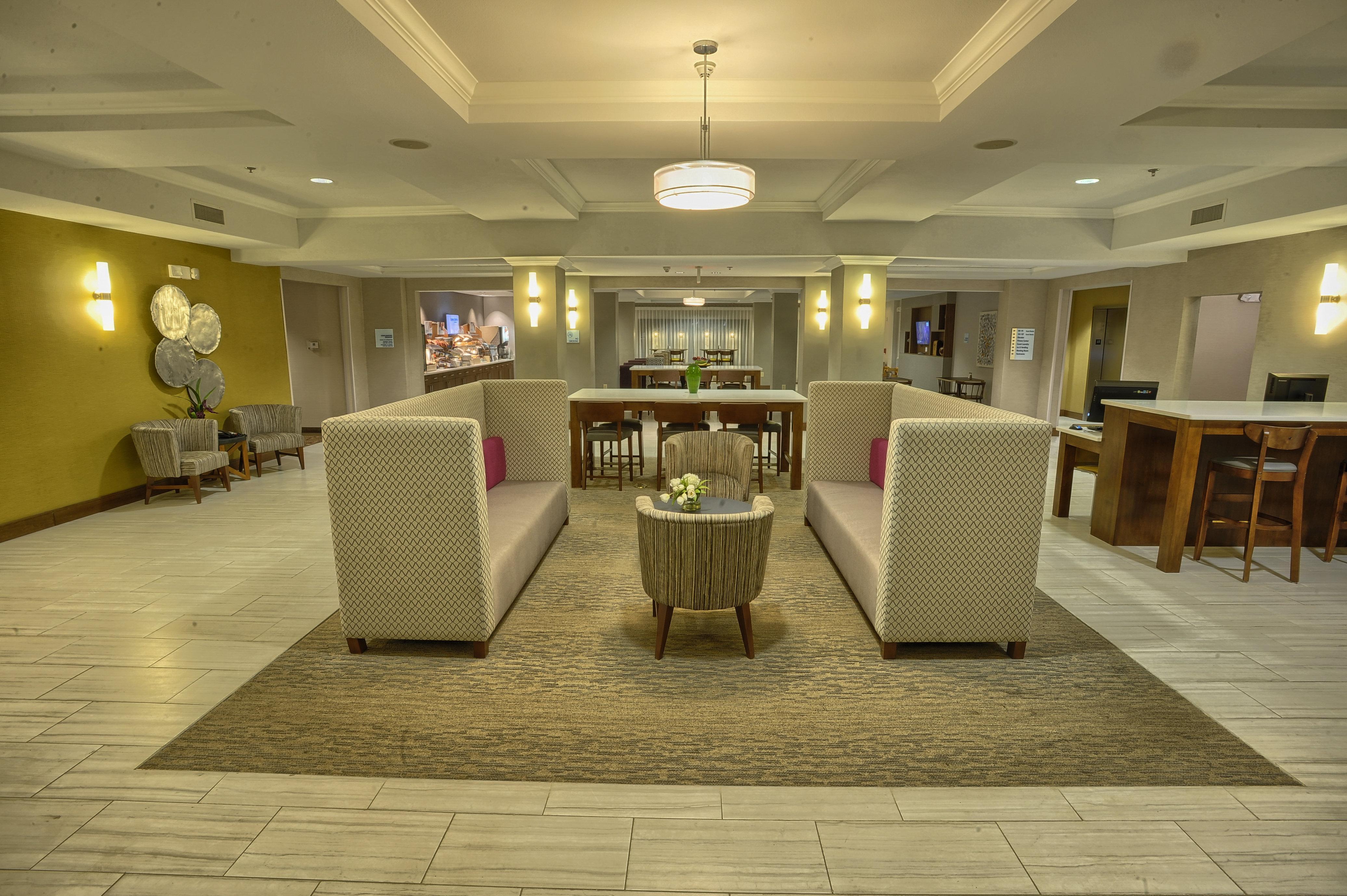 Holiday Inn Express Hotel & Suites Pell City Exterior photo